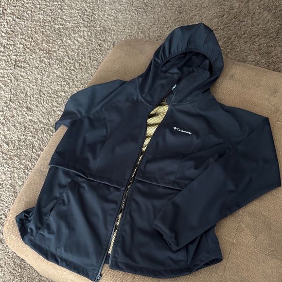 Columbia Jackets & Blazers - Women’s Columbia XL Hooded zip up Jacket